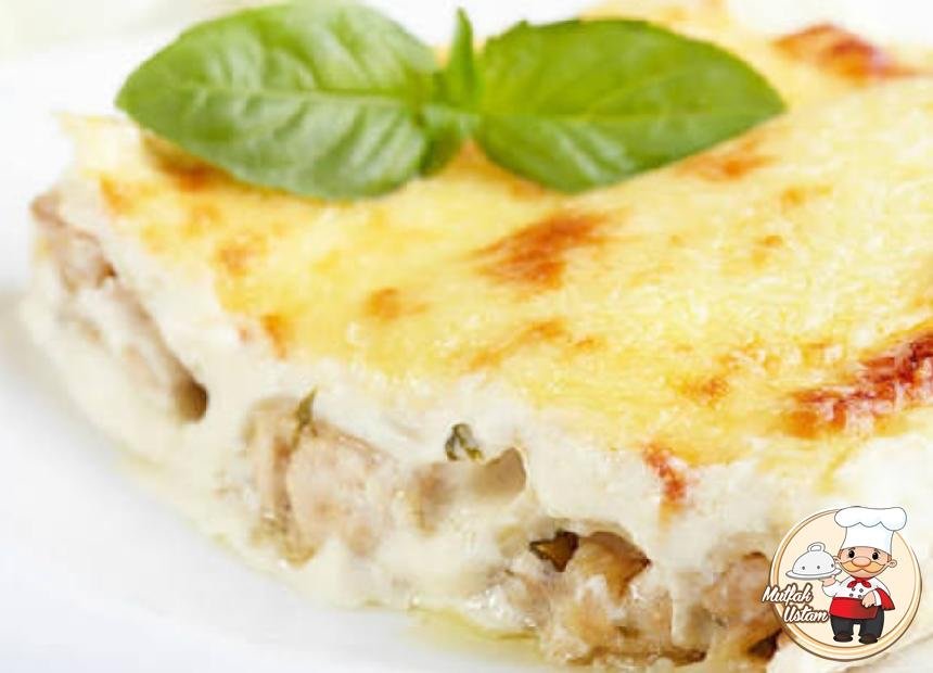 Başamel Soslu Tavuklu Patates