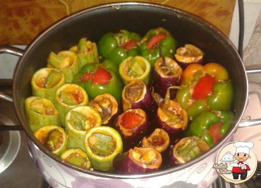 Karışık Dolma Tarifi