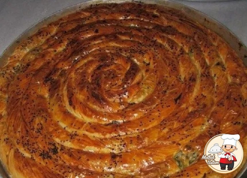 Ispanaklı Milföy Börek