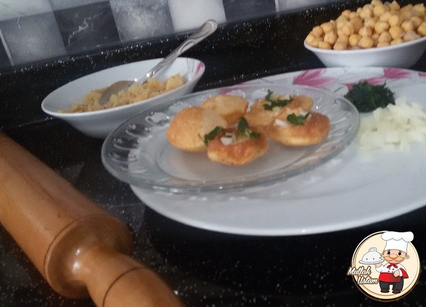 Hint Pani Puri (Golgappa)