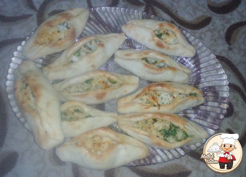 Peynirli Pide