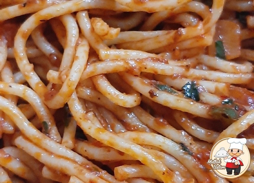 Sebzeli Spagetti (Uzun Makarna)