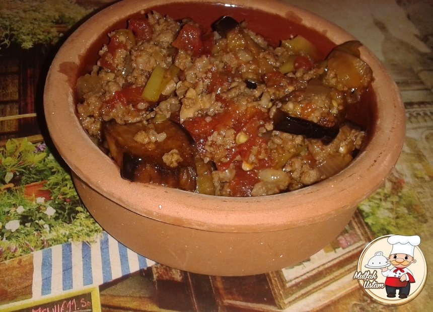Patlıcan Musakka