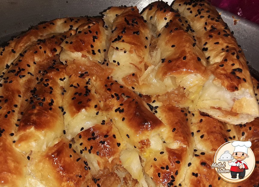 Patatesli Börek