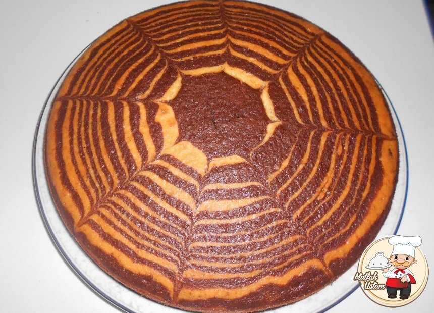 İki Renkli Kek (Zebra Kek)