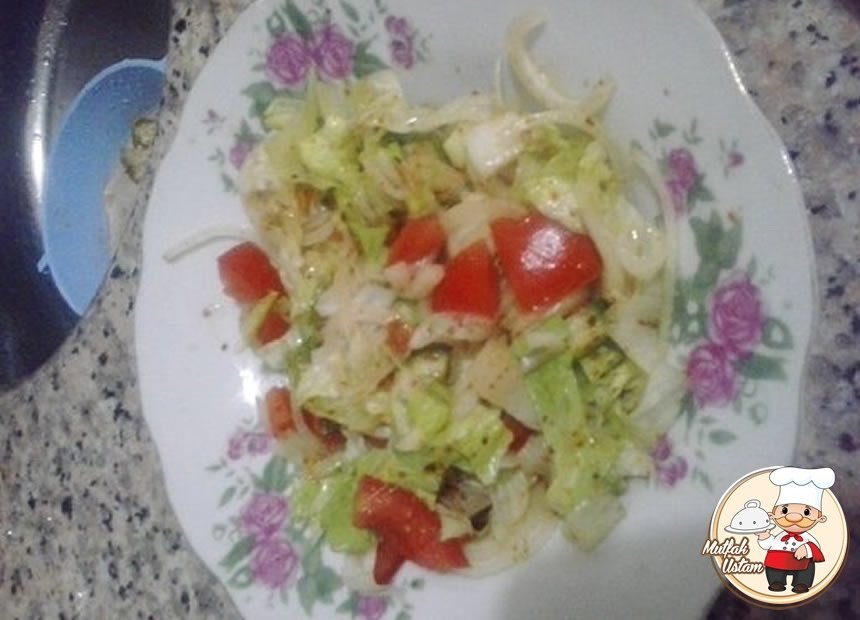 Marul Salatası