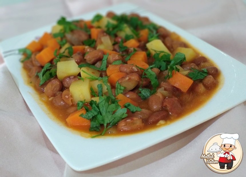 Zeytinyağlı Barbunya Pilaki