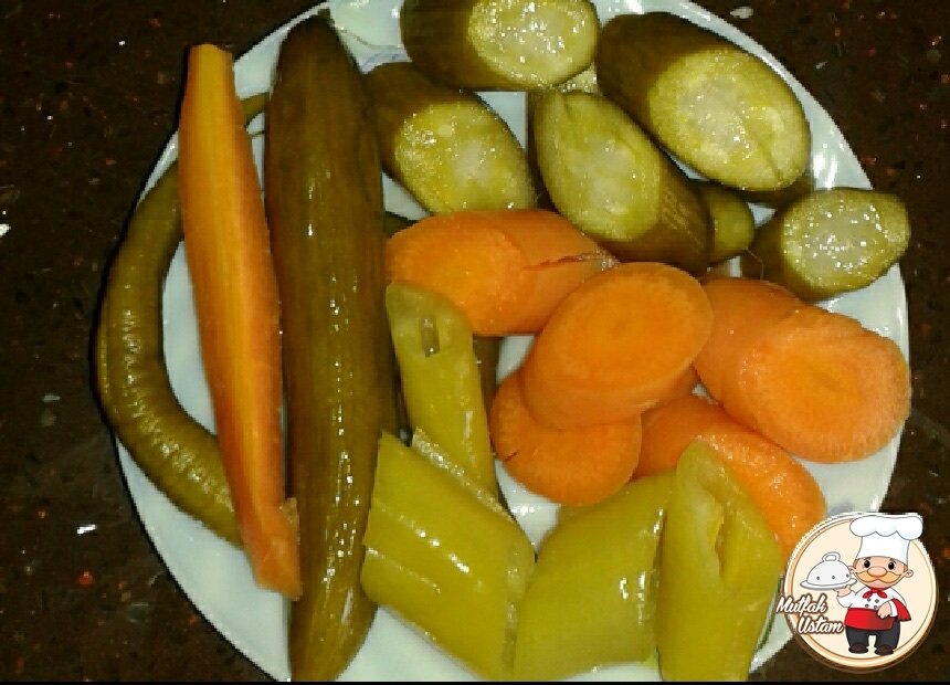 Karışık Turşu