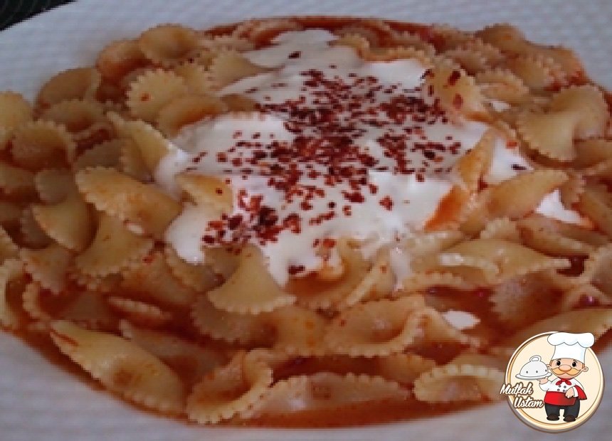 Sulu Makarna (Yoğurtlu)