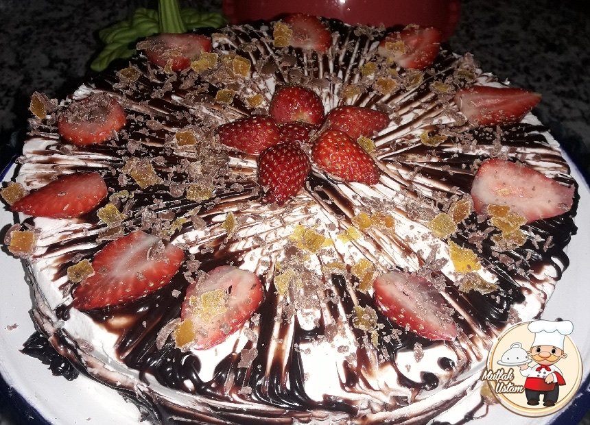 Yaş Pasta