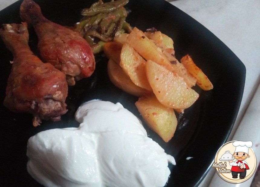 Fırın Poşetinde Soslu Tavuk