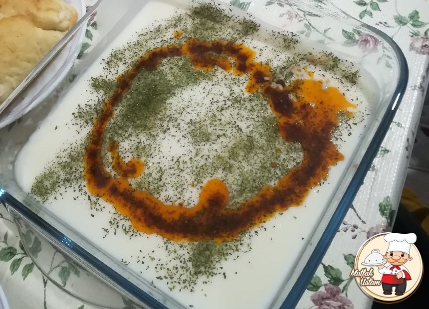 Soğuk Çorba (Yazların Vazgeçilmezi)