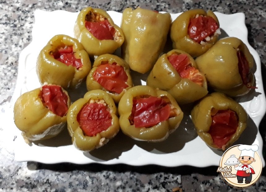 Zeytinyağlı Biber Dolması