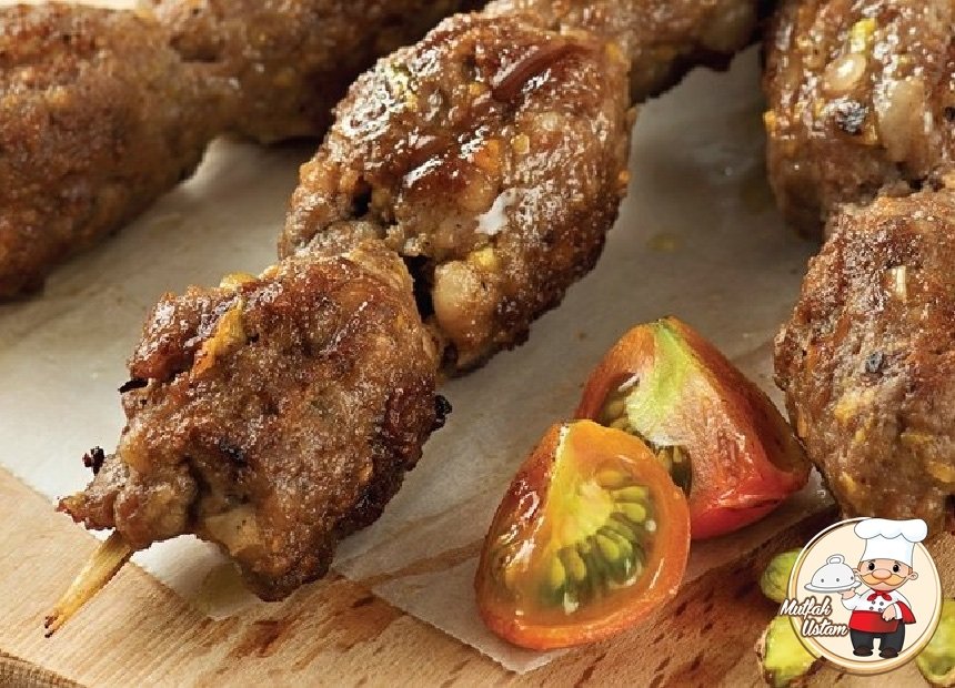 Fıstıklı Köfte