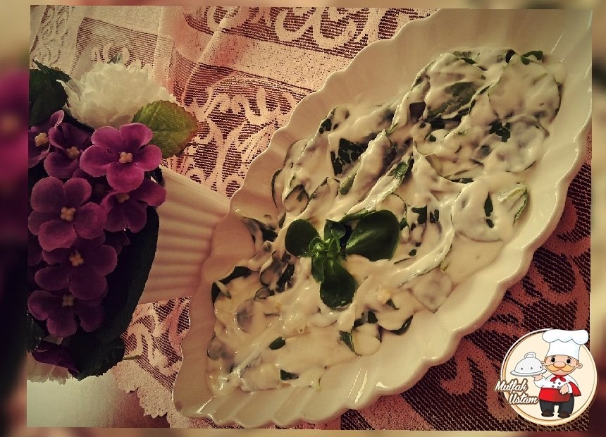 Semizotu Salatası