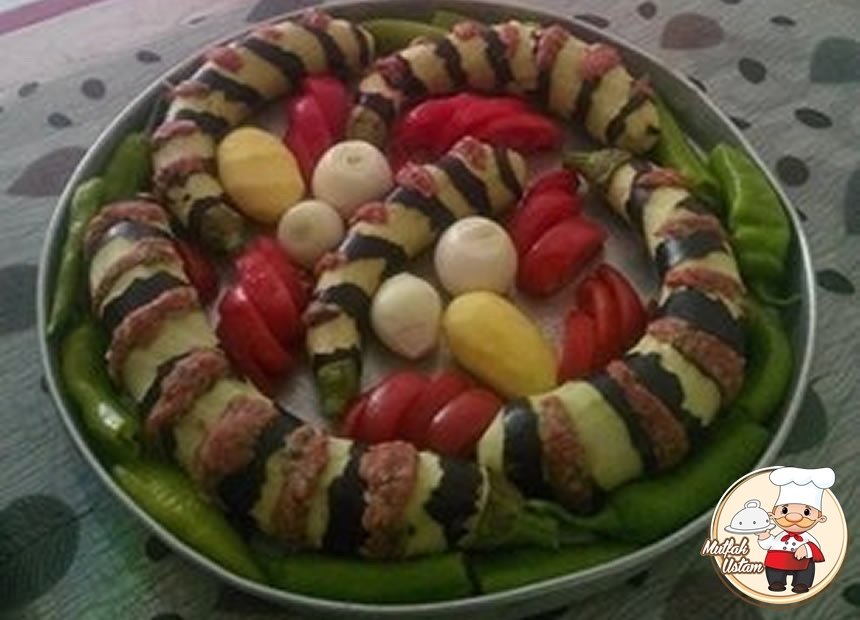 Patlıcan Dizme Kebabı
